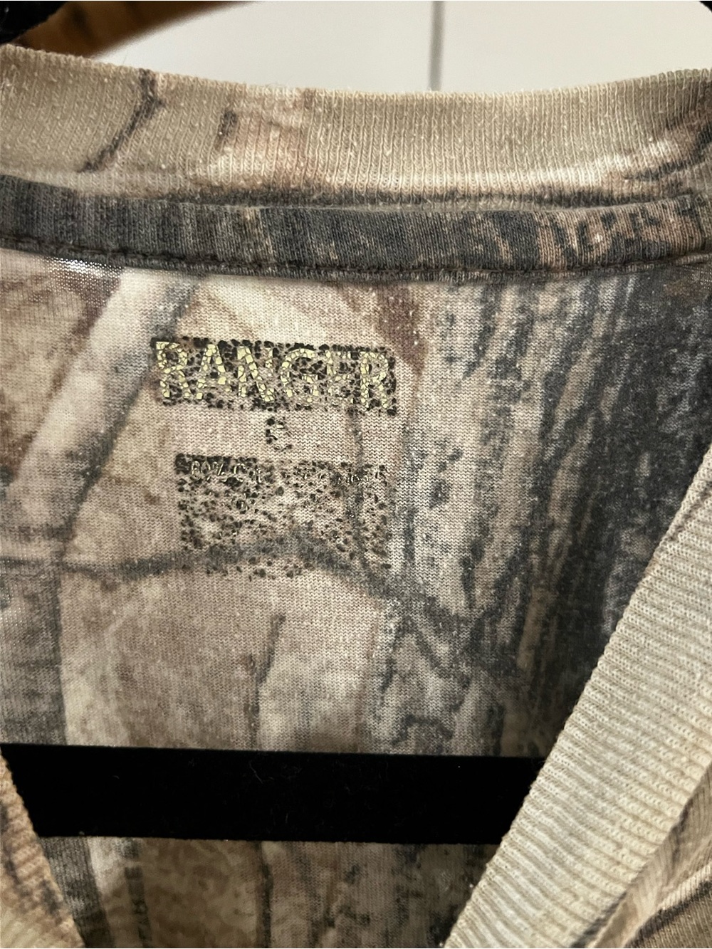 Realtree Crop Tank - Picture 2 of 4